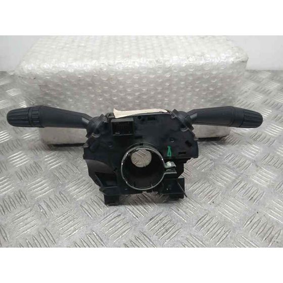 Mando Luces Y Limpia para Fiat 500 X (334)
