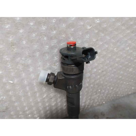 Inyector para Nissan Micra V (K14)