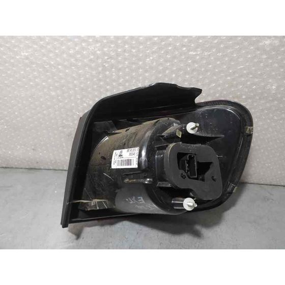 Piloto Trasero Izquierdo para Volkswagen Golf Plus (521)