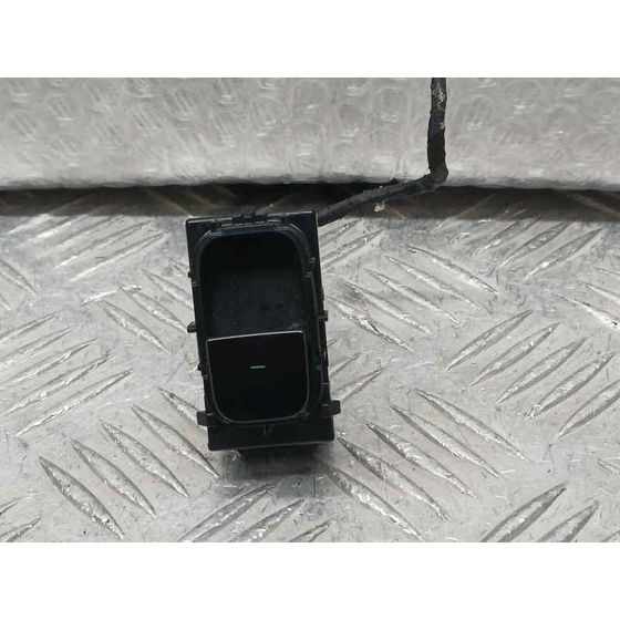 Mando Elevalunas Trasero Derecho para Tesla Model 3