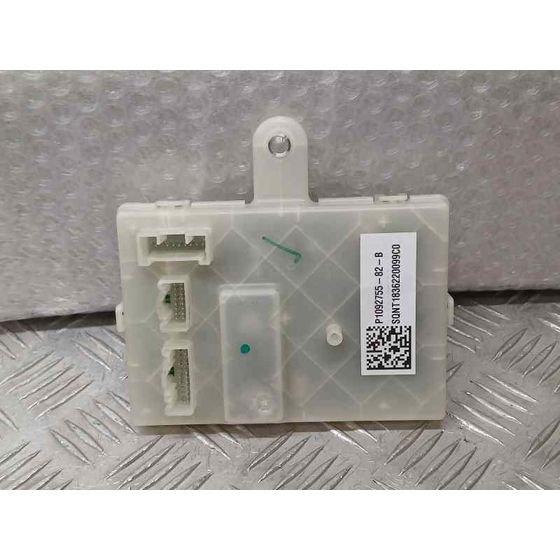 Modulo Electronico para Tesla Model 3