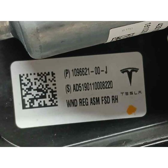 Elevalunas Delantero Derecho para Tesla Model 3