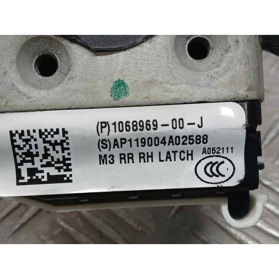 Cerradura Puerta Trasera Derecha para Tesla Model 3