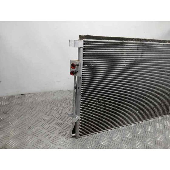 Condensador / Radiador Aire Acondicionado para Kia Stonic (Ybcuv)