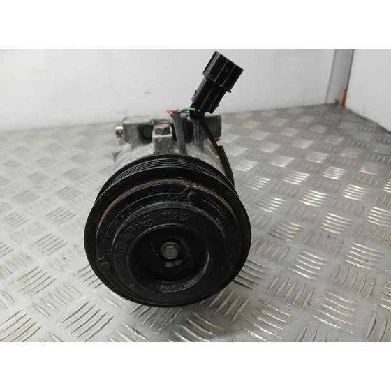 Compresor Aire Acondicionado para Kia Stonic (Ybcuv)
