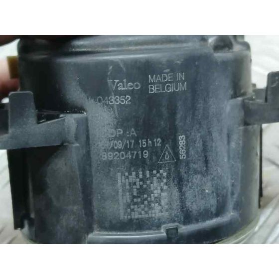 Faro Antiniebla Izquierdo para Toyota Verso