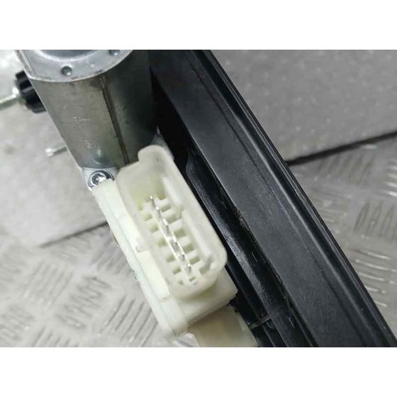 Elevalunas Delantero Derecho para Renault Captur Ii