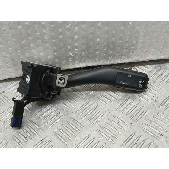 Mando Limpia para Seat Leon (1P1)