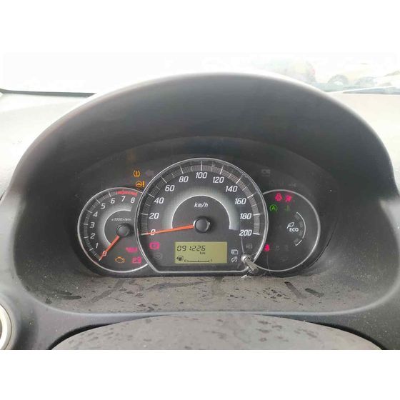 Cuadro Instrumentos para Mitsubishi Space Star (A00)