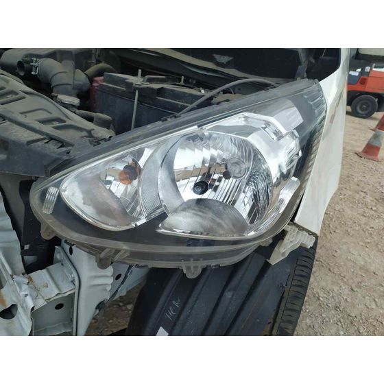 Faro Izquierdo para Mitsubishi Space Star (A00)