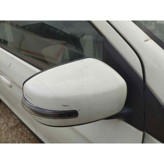 Retrovisor Derecho para Mitsubishi Space Star (A00)