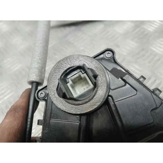 Cerradura Puerta Delantera Derecha para Renault Express