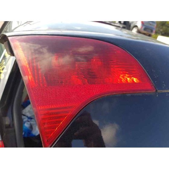 Piloto Trasero Izquierdo para Audi A4 Avant (8E)