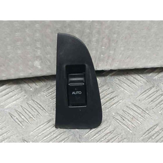 Mando Elevalunas Trasero Izquierdo para Toyota Avensis Berlina (T25)