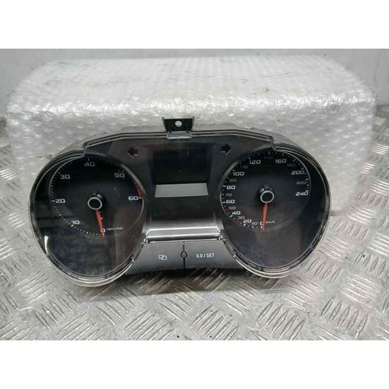 Cuadro Instrumentos para Seat Ibiza (6J5)