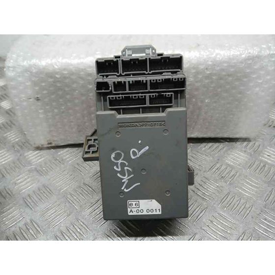 Caja Reles / Fusibles para Honda Cr-V (Re)