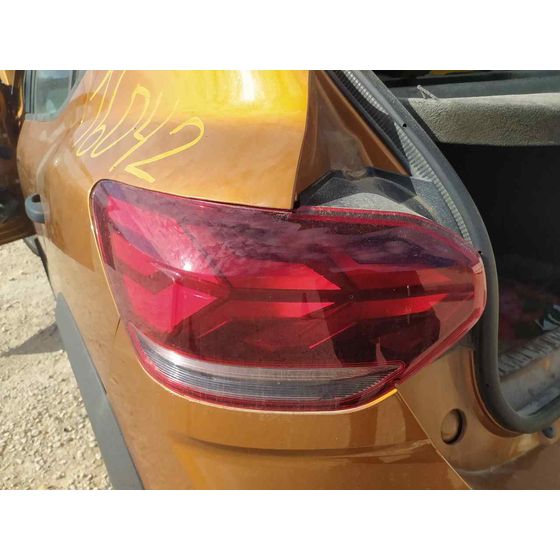 Piloto Trasero Izquierdo para Dacia Sandero