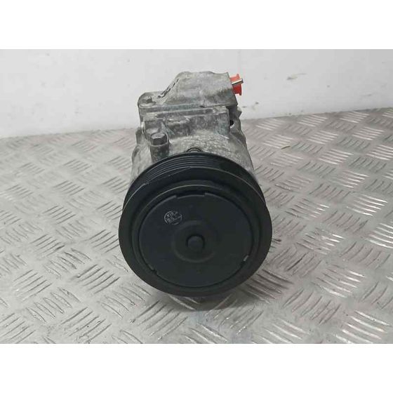 Compresor Aire Acondicionado para Volkswagen Polo (9N3)