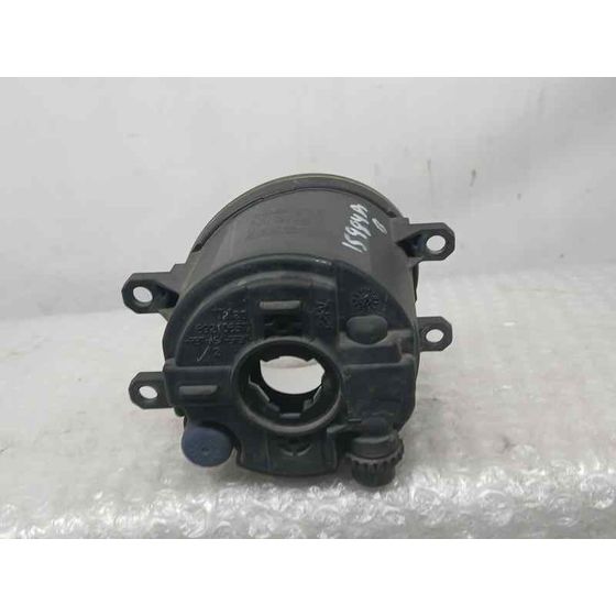 Faro Antiniebla Izquierdo para Toyota Auris