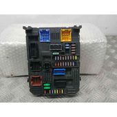 Caja Reles / Fusibles para Peugeot 3008