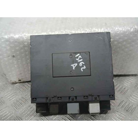 Caja Reles / Fusibles para Volkswagen Caddy Ka/Kb (2K)