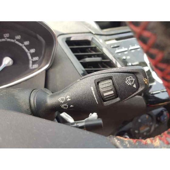 Mando Luces Y Limpia para Ford Fiesta (Ccn)