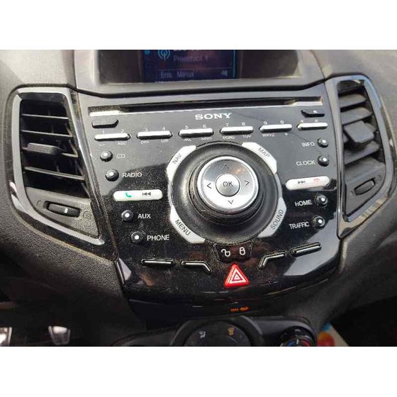 Sistema Audio / Radio Cd para Ford Fiesta (Ccn)