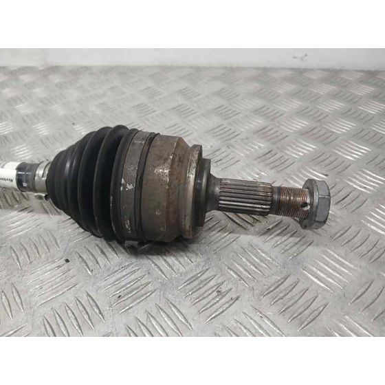 Transmision Delantera Derecha para Peugeot 208 (P2)