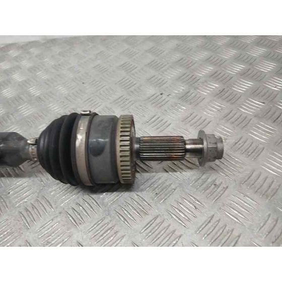 Transmision Delantera Derecha para Hyundai Tucson