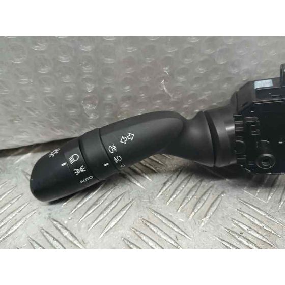 Mando Intermitentes para Toyota Rav4