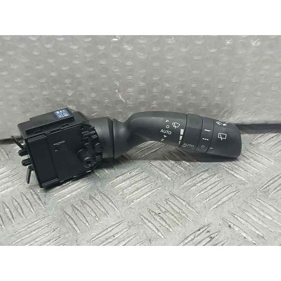 Mando Limpia para Toyota Rav4