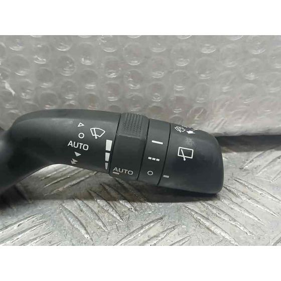 Mando Limpia para Toyota Rav4