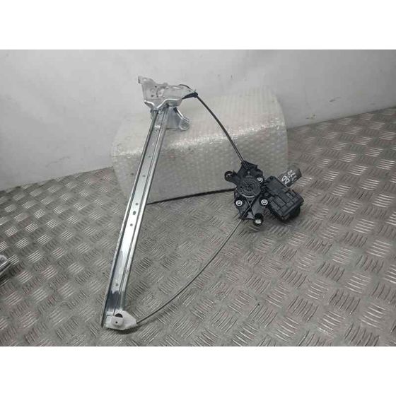 Elevalunas Delantero Derecho para Toyota Rav4