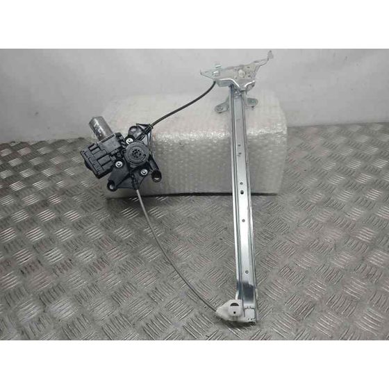Elevalunas Trasero Izquierdo para Toyota Rav4