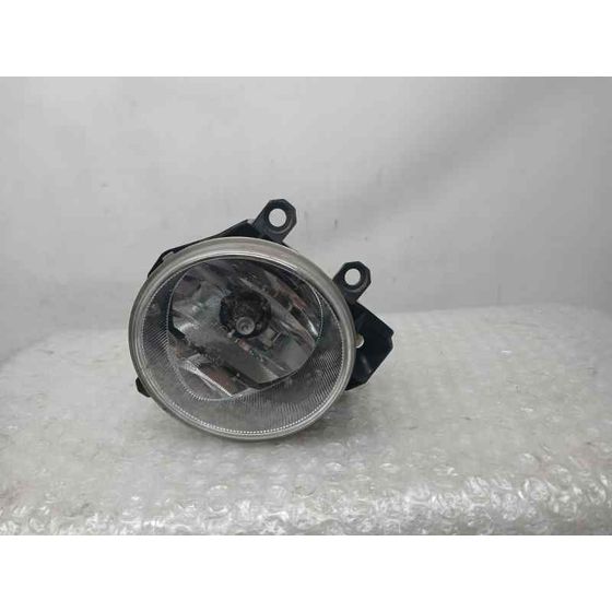 Faro Antiniebla Derecho para Toyota Rav4