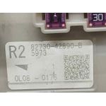 Caja Reles / Fusibles para Toyota Rav4