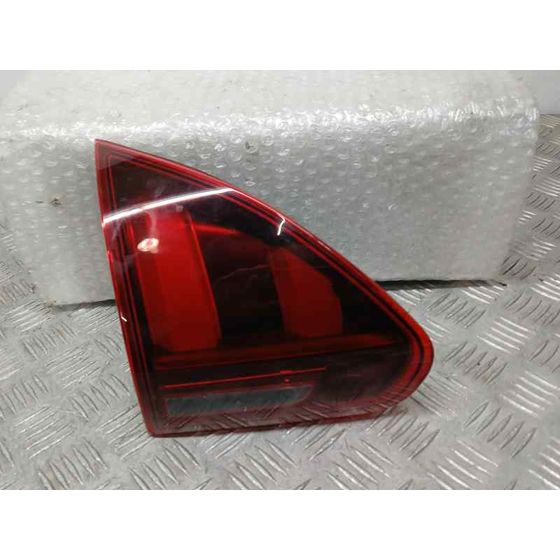 Piloto Trasero Izquierdo para Peugeot 2008 (--.2013->)