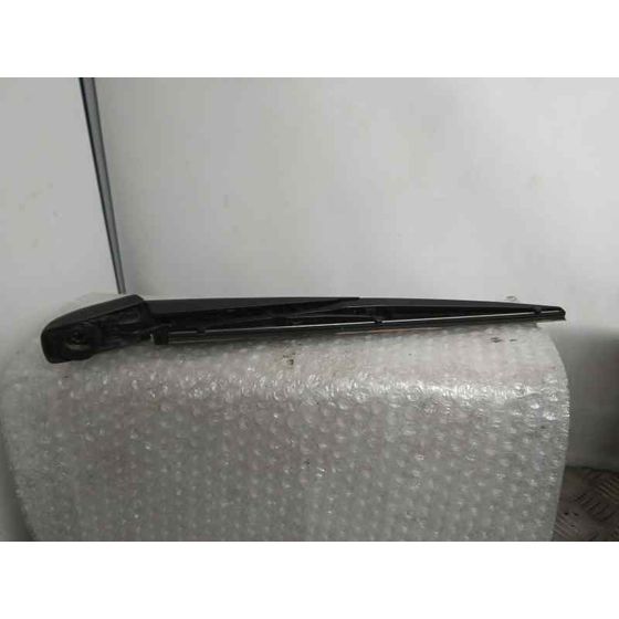 Brazo Limpia Trasero para Toyota Rav4