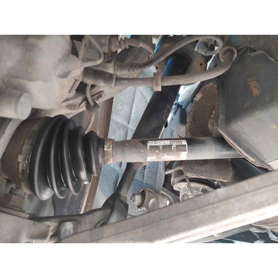 Transmision Delantera Izquierda para Audi A6 Berlina (4F2)