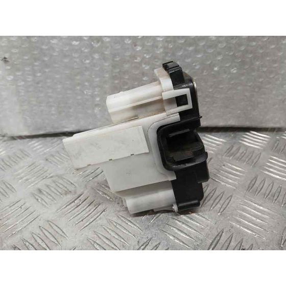 Cerradura Puerta Delantera Derecha para Fiat Nuova 500 (150)