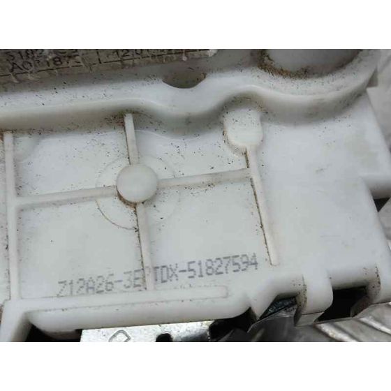 Cerradura Puerta Delantera Derecha para Fiat Nuova 500 (150)