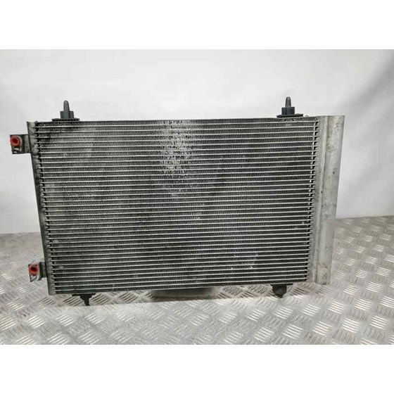 Condensador / Radiador Aire Acondicionado para Lancia Phedra (180)