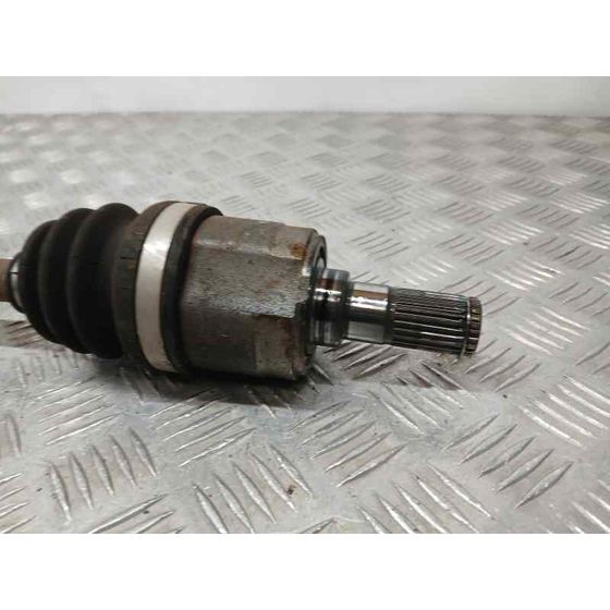 Transmision Delantera Izquierda para Hyundai I20 Coupe