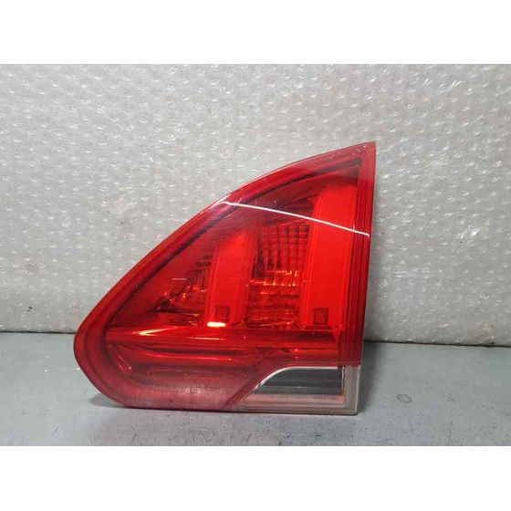Piloto Trasero Derecho para Peugeot 2008 (--.2013->)