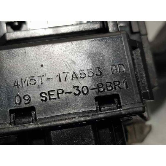 Mando Limpia para Ford Focus Lim. (Cb4)