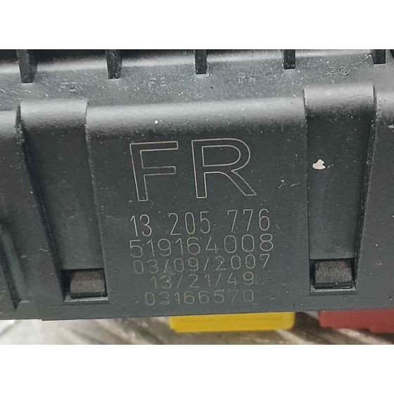 Caja Reles / Fusibles para Opel Vectra C Berlina