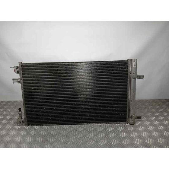 Condensador / Radiador Aire Acondicionado para Opel Astra J Lim.