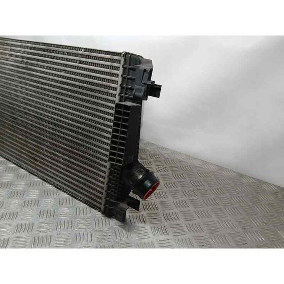 Intercooler para Opel Astra J Lim.