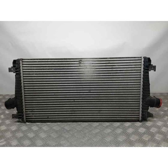 Intercooler para Opel Astra J Lim.