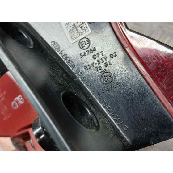 Piloto Trasero Derecho para Kia Stonic (Ybcuv)